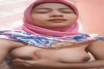 Bokep Jilbab Melly Koleksi Warna, Seri yang Setiap Episodenya Punya Identitas Sendiri poster